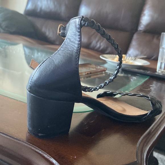 K.N.A black heels size 6.5 - Picture 3 of 4